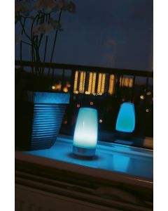 Colour changing lamp