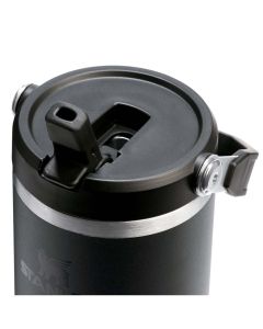 Stanley IceFlow™ 2.0 890 ml insulated stainless steel tumbler with flip straw