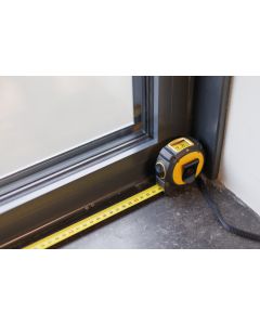 The Rina - Tape measure with display (3m)