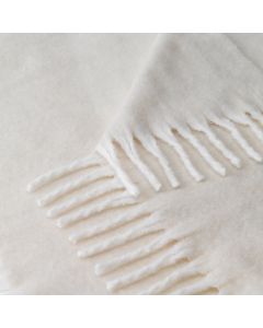 COMFY. Blanket in recycled polyester (100% rPET) (300 g/m²), with a mohair feel