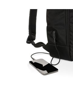 Swiss Peak AWARE™ modern 15.6" laptop backpack