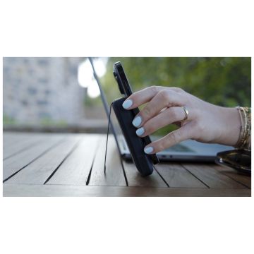 Xtorm FS5W101 10.000 mAh magnetic wireless power bank