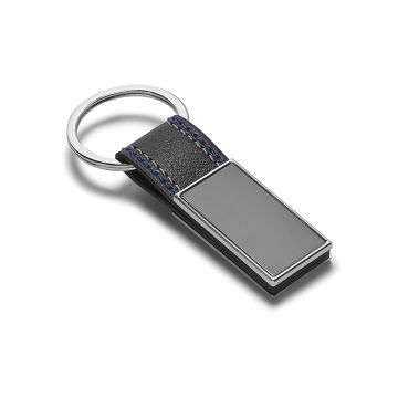 BALE. Metal keyring