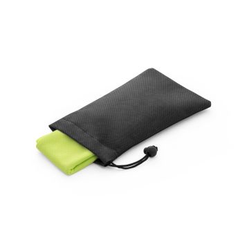 BERNAL. Recycled polyester (100% rPET) fitness cooling towel with non-woven pouch