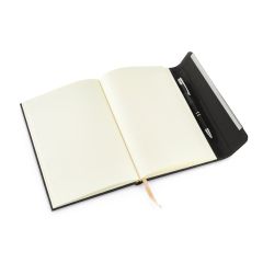 LISPECTOR. A5 notebook in PU with magnetic closure